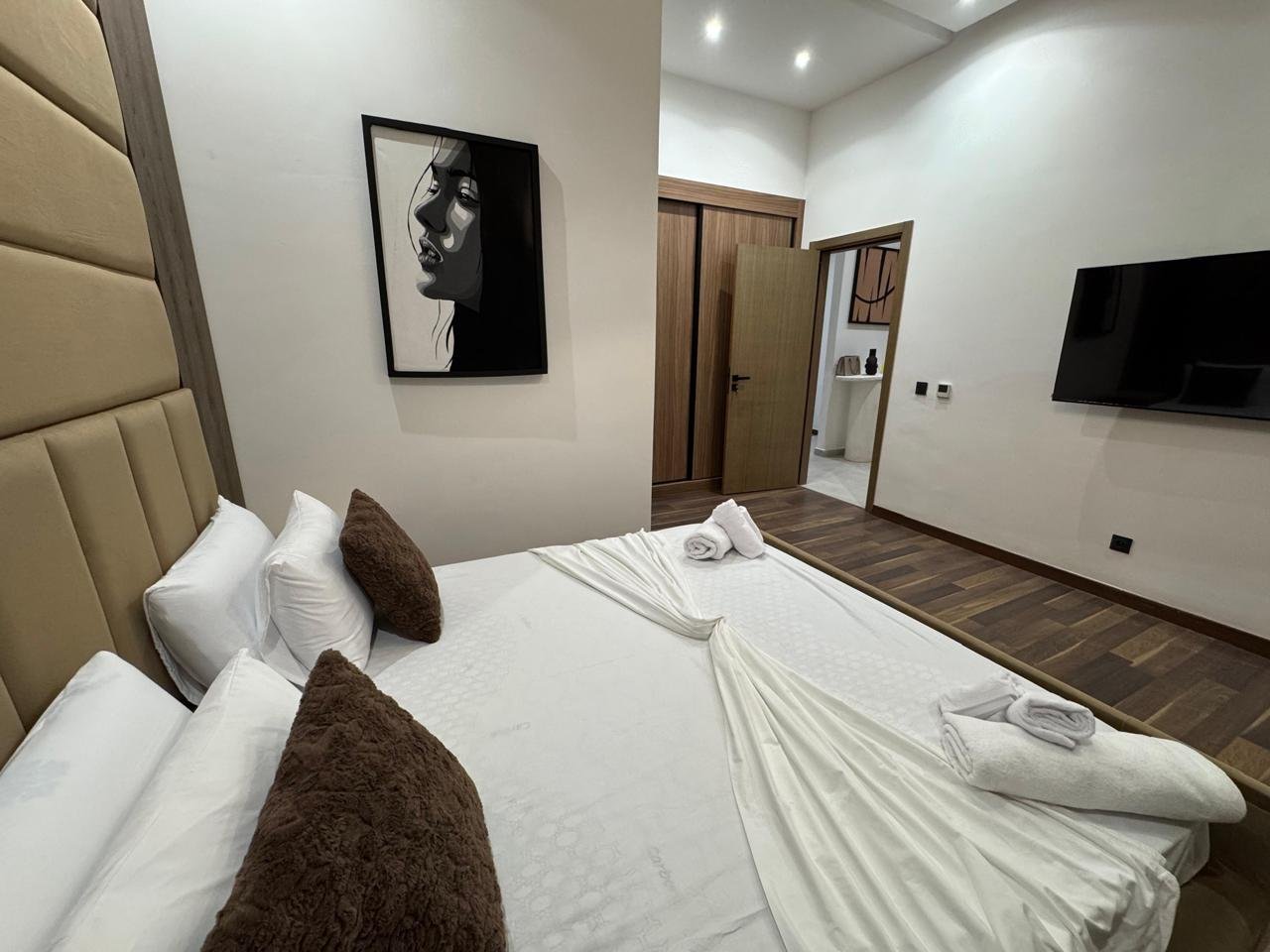 WhatsApp Image 2025-12-11 at 9.03.52 PM 6